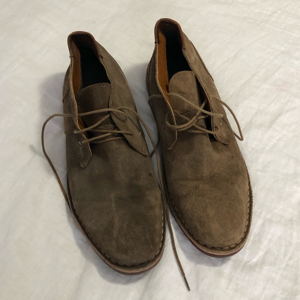 Kenneth Cole Beige Suede Dress shoes